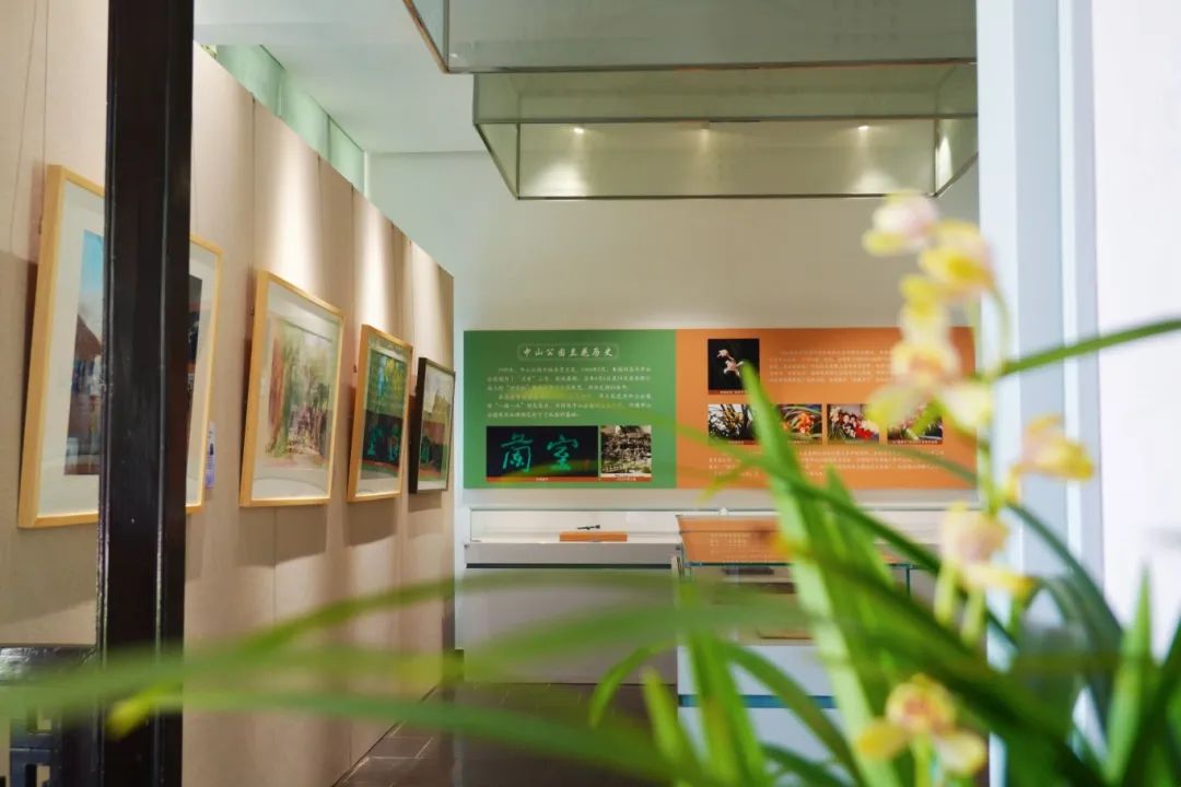 蕙芳园展览 (1).jpg