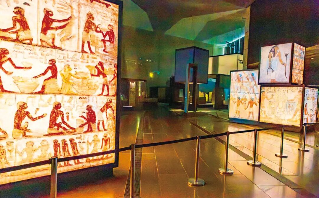 31-1-egypt-cairo-grand-egyptian-museum-gem-view-of-the-gallery-3-still-close大埃及博物馆（GEM），3号展厅一览-3C492HT.jpg