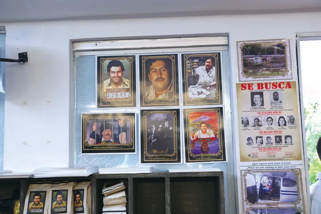 亲历9 巴勃罗博物馆陈列照片.jpg